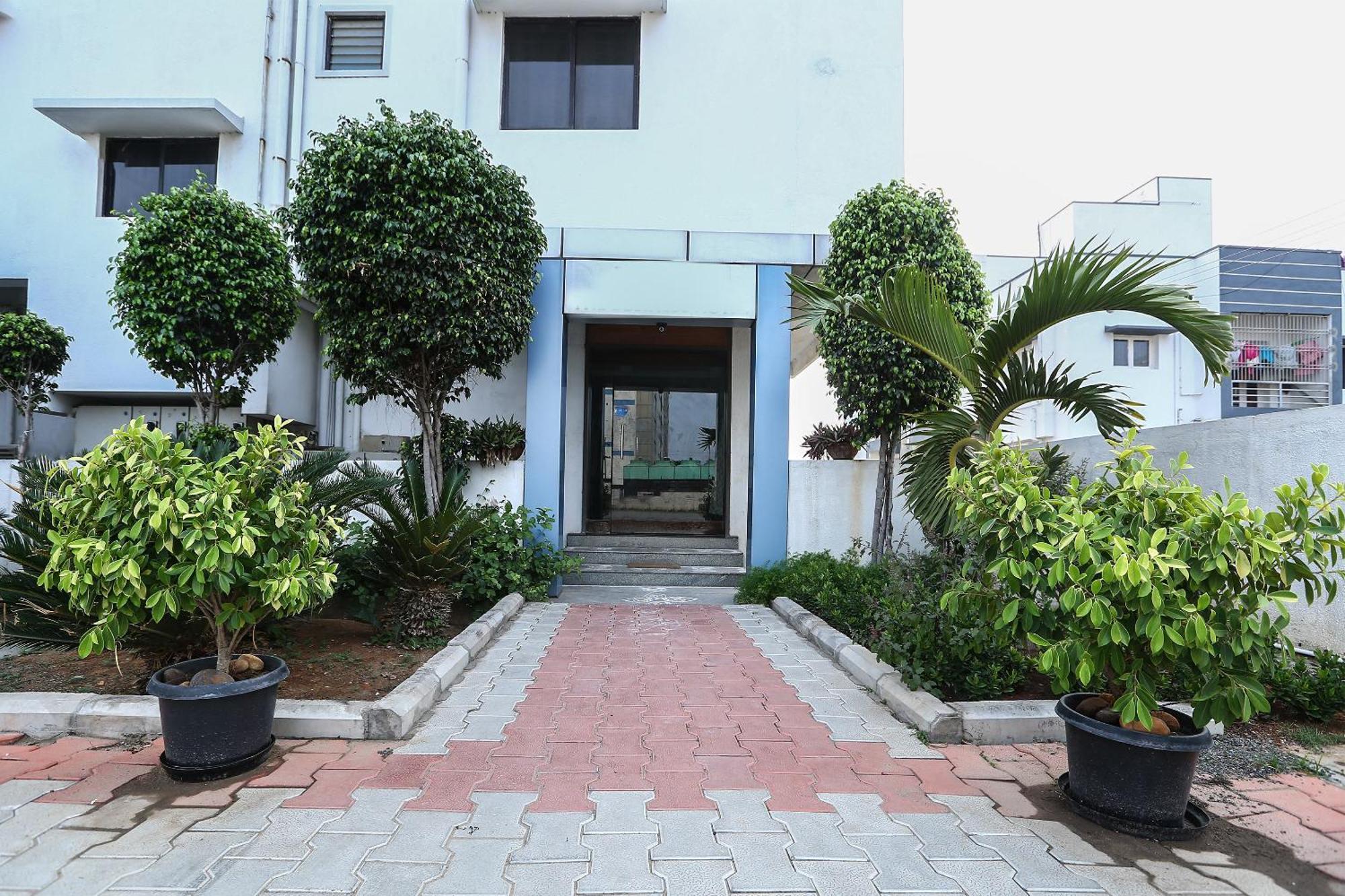 Hotel O Nimalan Residency Madrás Exterior foto